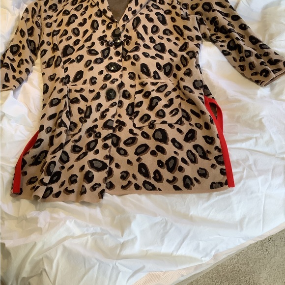 Never worn! Gorgeous sweater coat! - Picture 4 of 9